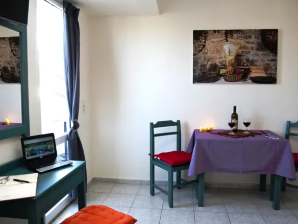 Hotel In Mallia, Greece (750 M²)