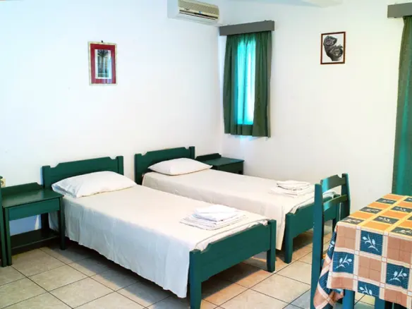 Hotel In Mallia, Greece (750 M²)