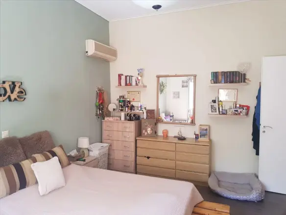 3-bedroom Flat In Voula, Greece (150 M²)