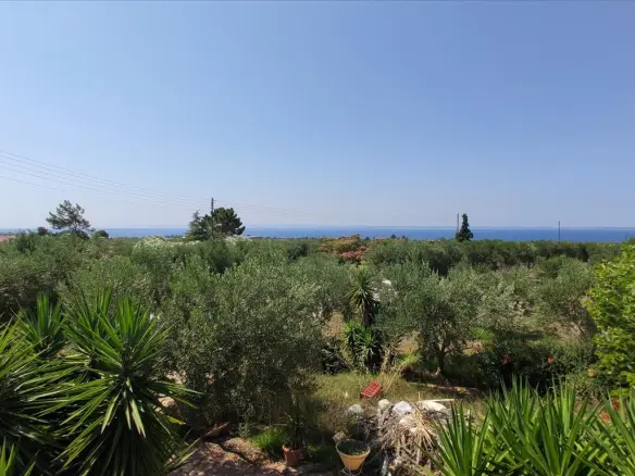 3-bedroom Detached House In Poligiros, Greece (144 M²)