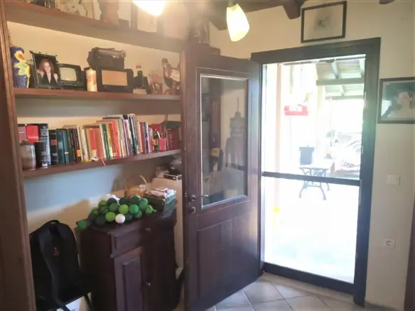 2-bedroom Maisonette In Corfu, Greece (155 M²)