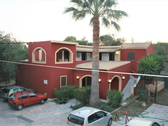 Hotel In Corfu, Greece (997 M²)