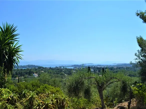 6-bedroom Detached House In Corfu, Greece (205 M²)