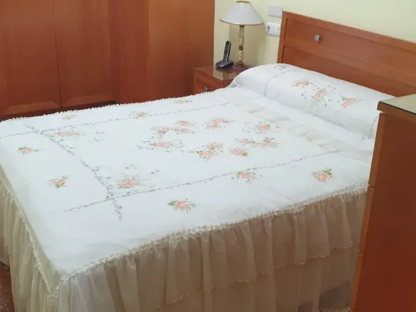 3-bedroom Flat In Elche, Spain (110 M²)