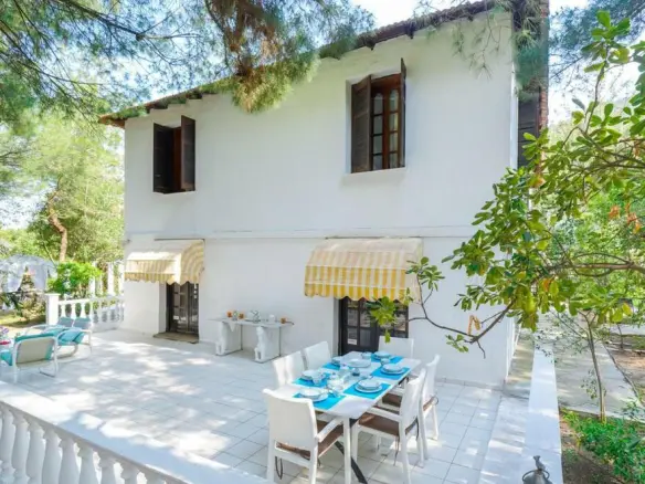 Villa 280 M² On The Island Of Thassos