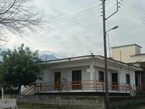 3-bedroom Detached House In Dion, Greece (184 M²)