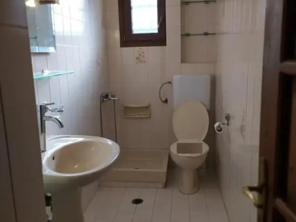 Detached House 285 M² In The Suburbs Of Thessaloniki