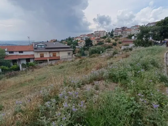 For Sale Land 889 M² In Thessaloniki