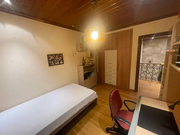 Maisonette In Poligiros, Greece (184 M²)
