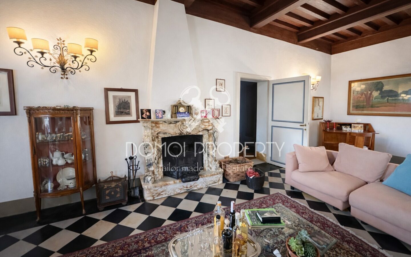 Porzione Di Villa In Stile Castello – Asciano (pisa)