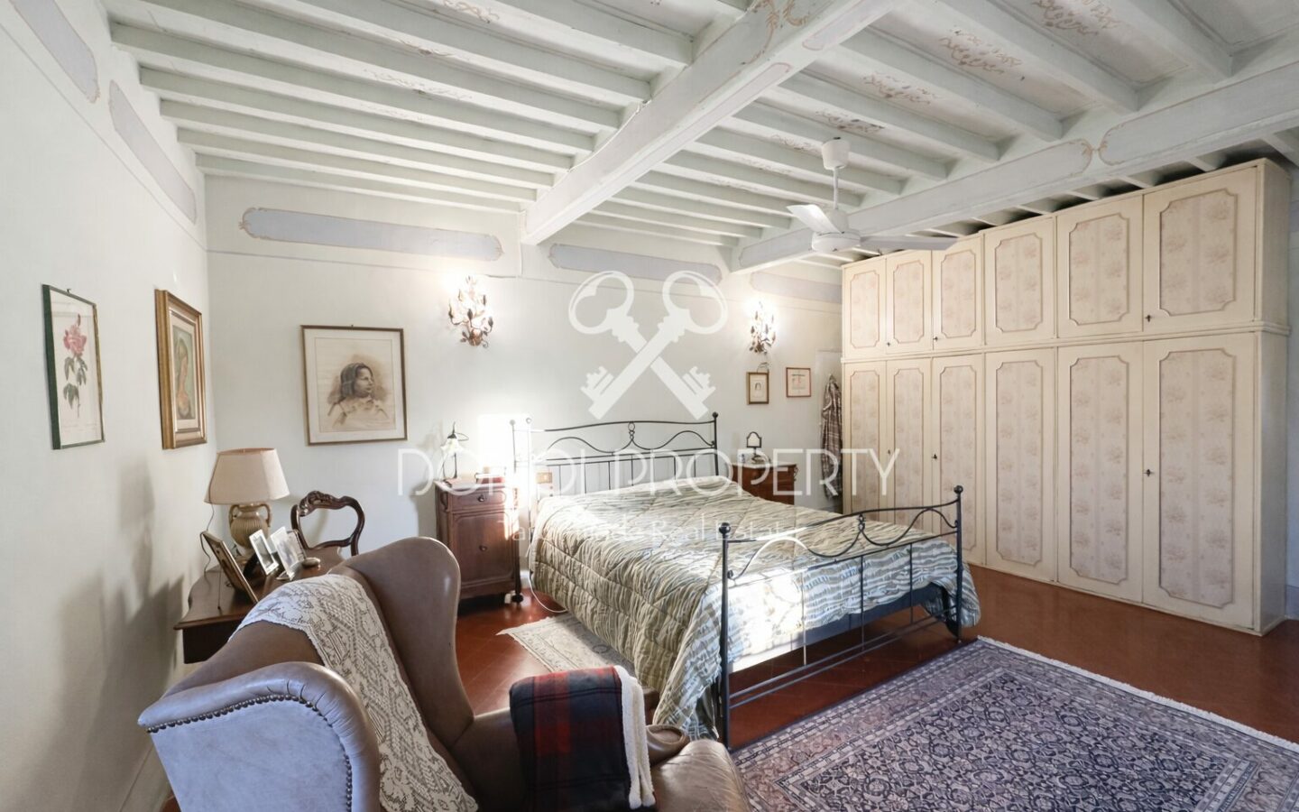 Porzione Di Villa In Stile Castello – Asciano (pisa)