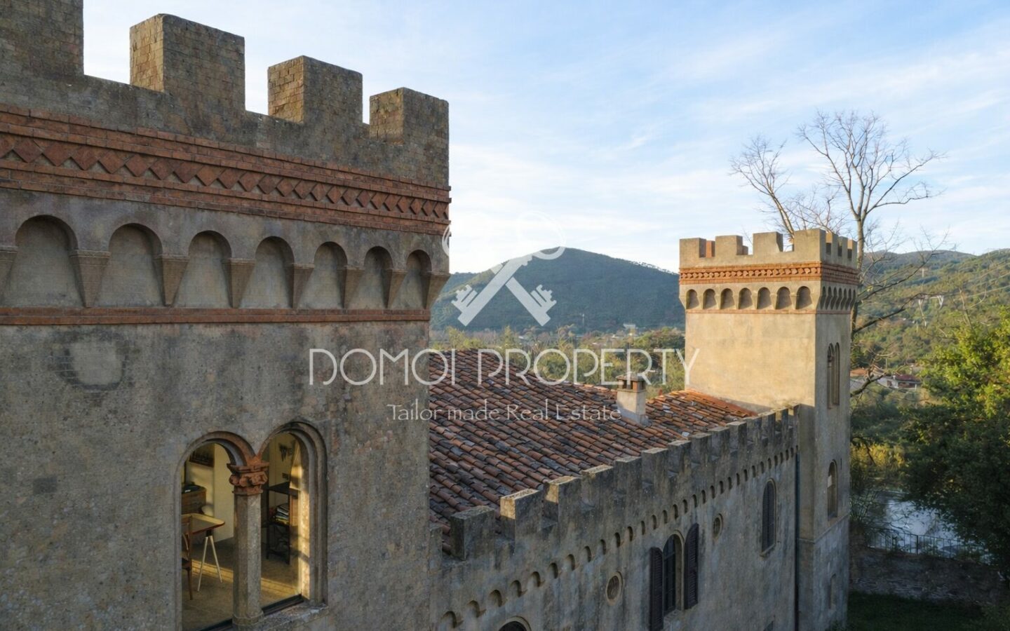 Porzione Di Villa In Stile Castello – Asciano (pisa)