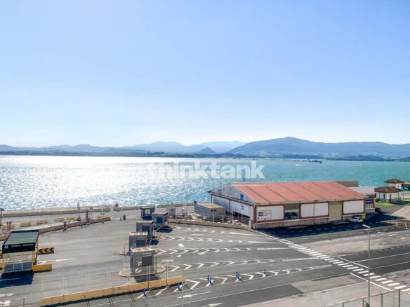Apartment In Santander On Calle Antonio López | 100 Sq M Renovated Apartment With Panoramic Views