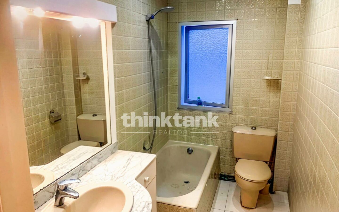 Apartment In Santander On Calle Antonio López | 100 Sq M Renovated Apartment With Panoramic Views