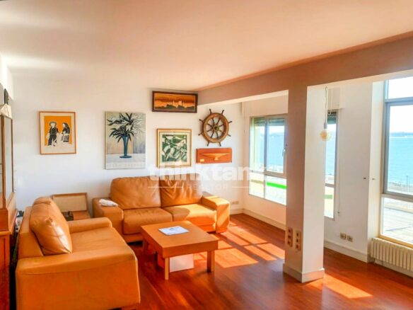 Apartment In Santander On Calle Antonio López | 100 Sq M Renovated Apartment With Panoramic Views