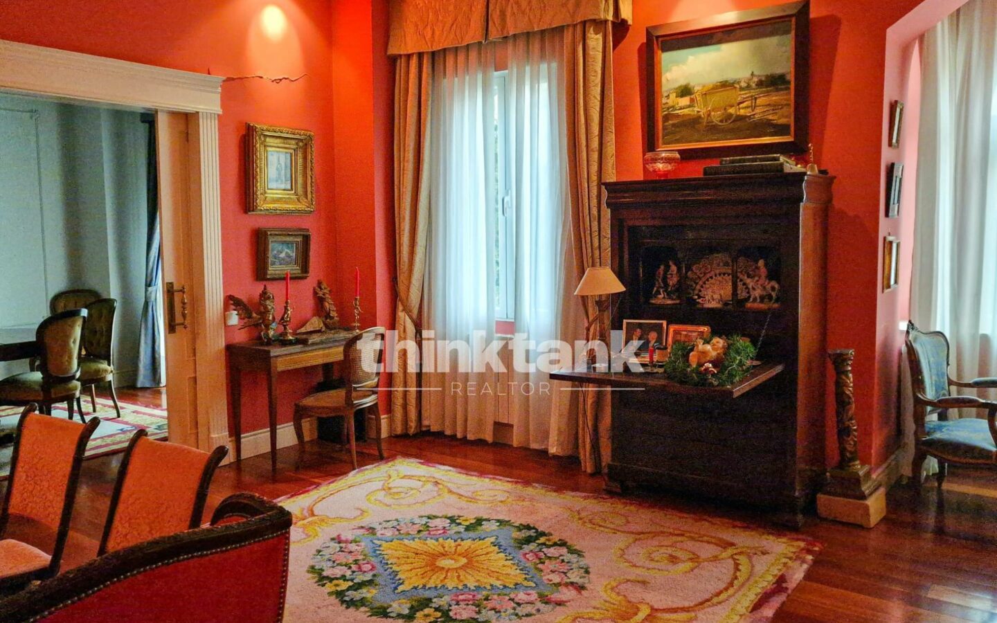 Exclusive Villa For Sale In Salamanca – Plaza Santa Eulalia