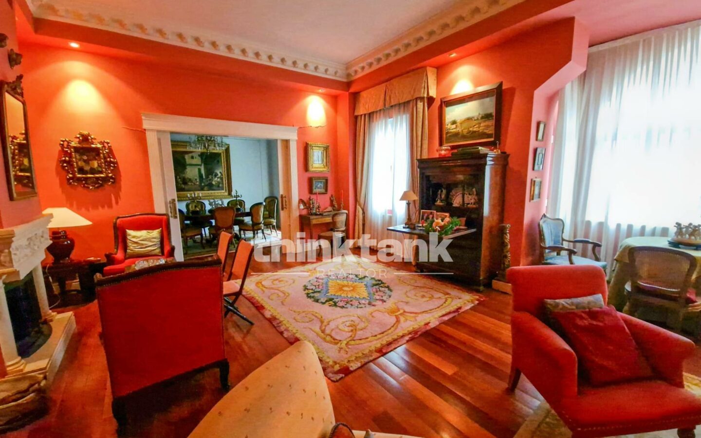 Exclusive Villa For Sale In Salamanca – Plaza Santa Eulalia