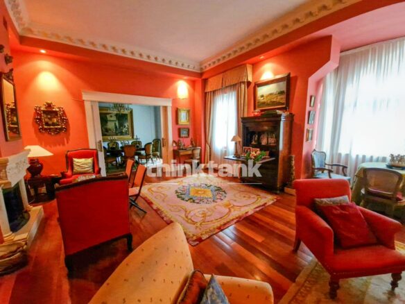 Exclusive Villa For Sale In Salamanca – Plaza Santa Eulalia