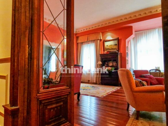 Exclusive Villa For Sale In Salamanca – Plaza Santa Eulalia