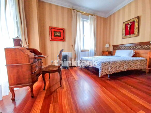 Exclusive Villa For Sale In Salamanca – Plaza Santa Eulalia