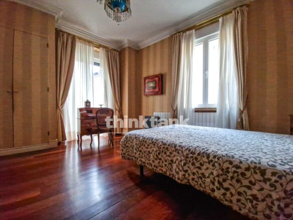 Exclusive Villa For Sale In Salamanca – Plaza Santa Eulalia