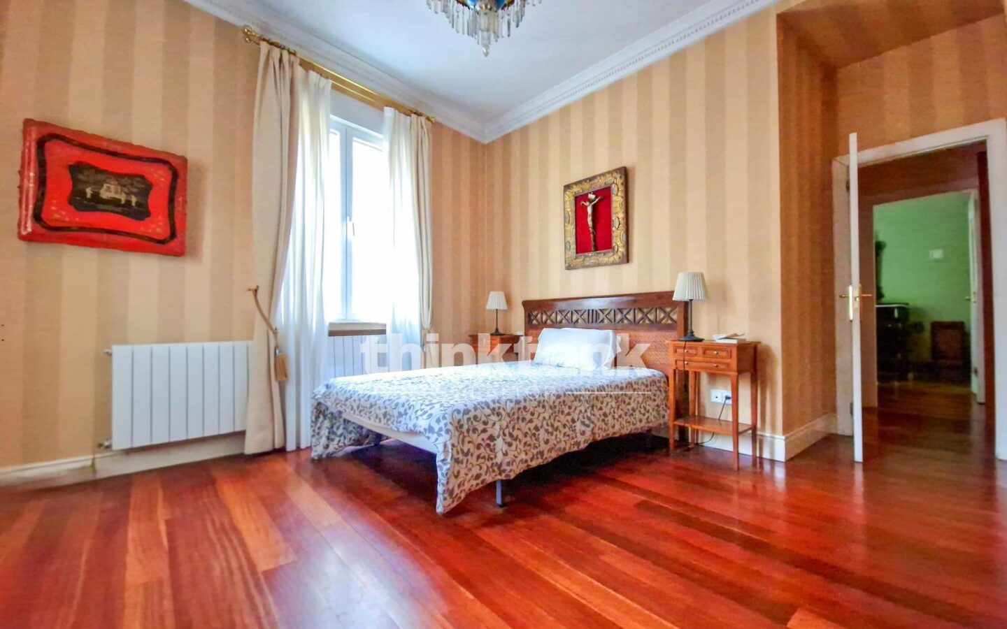Exclusive Villa For Sale In Salamanca – Plaza Santa Eulalia