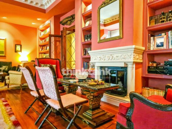 Exclusive Villa For Sale In Salamanca – Plaza Santa Eulalia