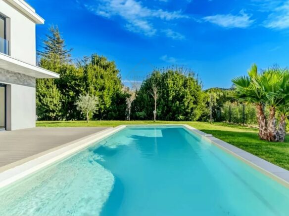 Brand-new Contemporary Villa In The Heart Of Mougins – Peaceful Setting & High-end Features