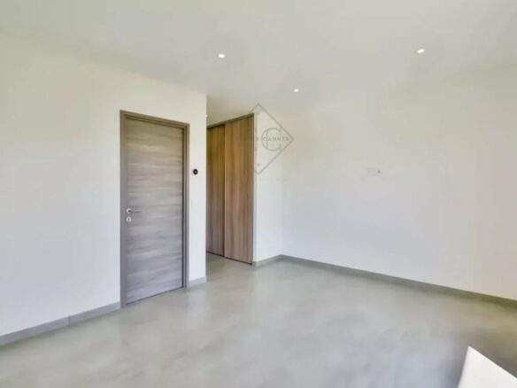 Brand-new Contemporary Villa In The Heart Of Mougins – Peaceful Setting & High-end Features