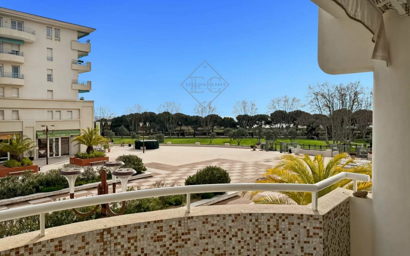 Juan-les-pins – Seafront Residence