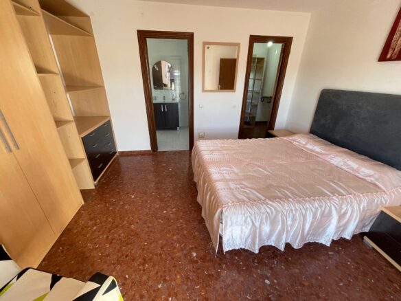 Estepona, Costa Del Sol, Sale Villa With Pool, Sea Views, Very Close To Hotel Kempinski And Playa Del El Padrón