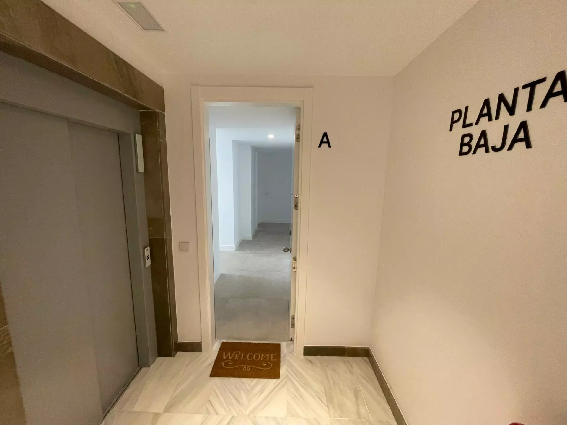 VEN-252 MIRADOR ESTEPONA HILLS BAJO Alex (1)