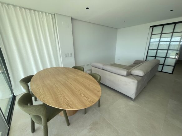 Estepona, Bajo De Lujo En Urb. Mirador De Estepona Hills. Estrenar Bajo Con Jardin Privado, 2 Garajes, 1 Gran Trastero