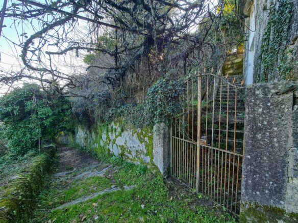 Propriedade Unica; Qta Rural C/8 Artº Urbanos P/habitação, +3ha Terreno – Vale – Arcos De Valdevez – Portugal