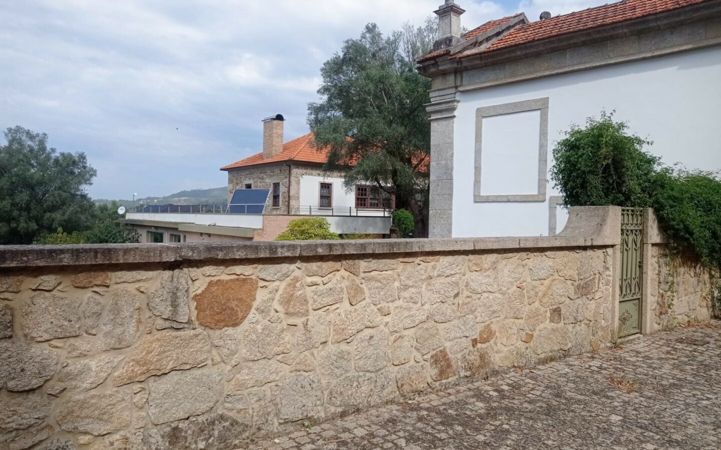 Excelente Quinta Com Alojamento Local -valença – Viana Do Castelo-portugal
