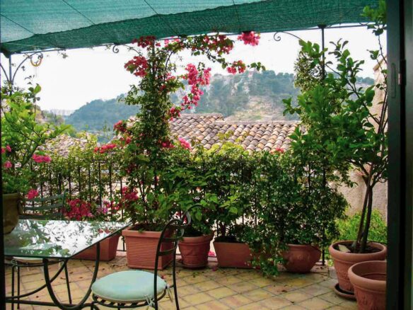 Ragusa, Modica: Immersed In The Disconcerting Glow Of The Modican Baroque, A Few Steps From The Main Street And Hidden A