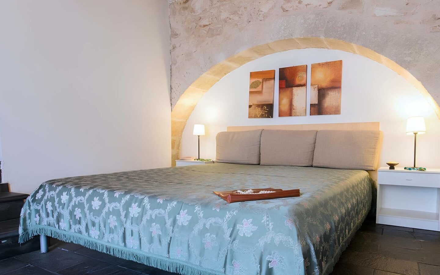 Immersed In The Ragusa Countryside Stands This Ancient Country House, Completely Renovated In 2005.
