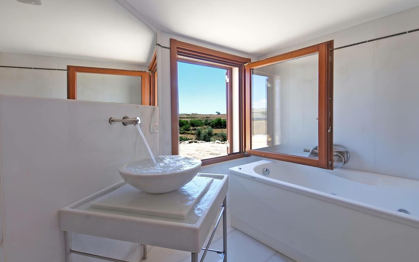 Immersed In The Ragusa Countryside Stands This Ancient Country House, Completely Renovated In 2005.