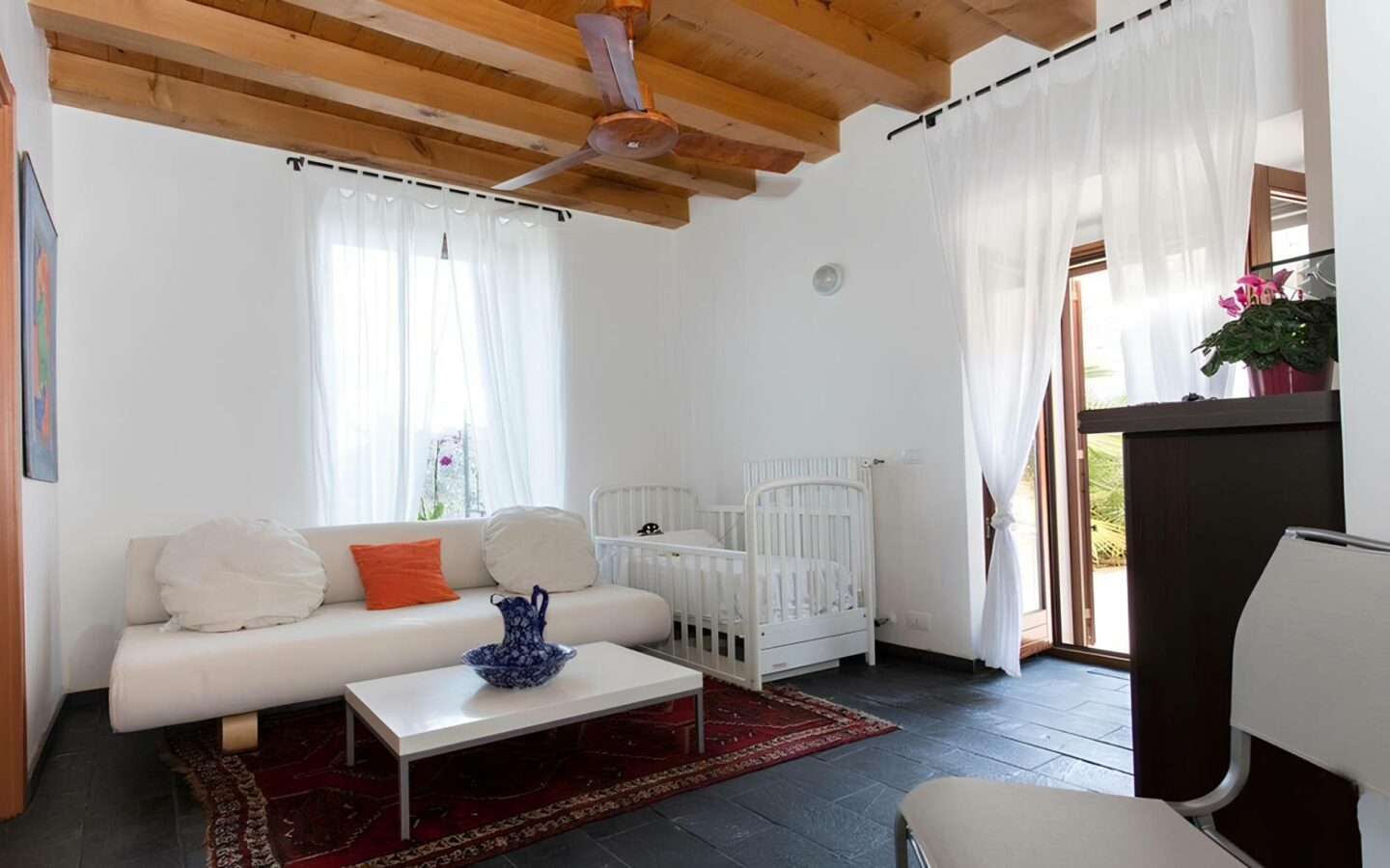 Immersed In The Ragusa Countryside Stands This Ancient Country House, Completely Renovated In 2005.
