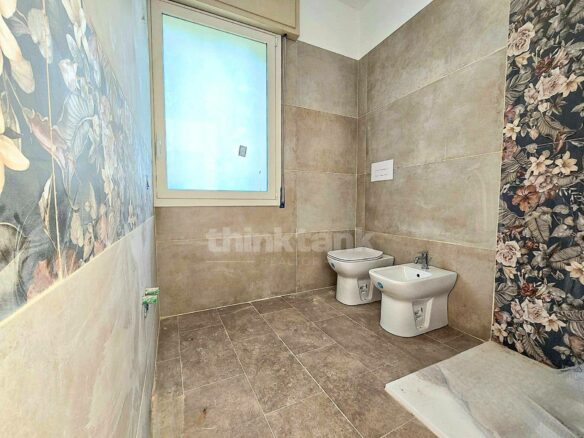 We Offer A Villa Located In A Strategic Position Between Marina Di Ragusa And Ragusa, Perfect For Those Who Wan
