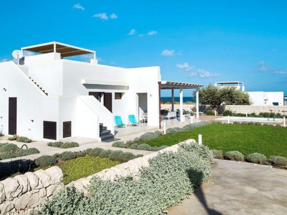 Seafront Villa In San Lorenzo, Noto – A Sicilian Paradise
