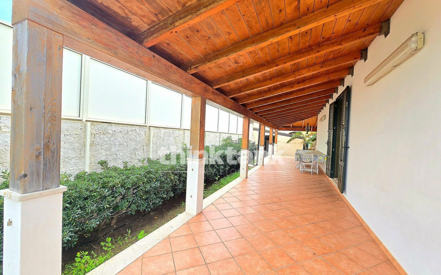 Villa In Ispica – 200 Meters From The Sea, With Garden And Panoramic Terrace