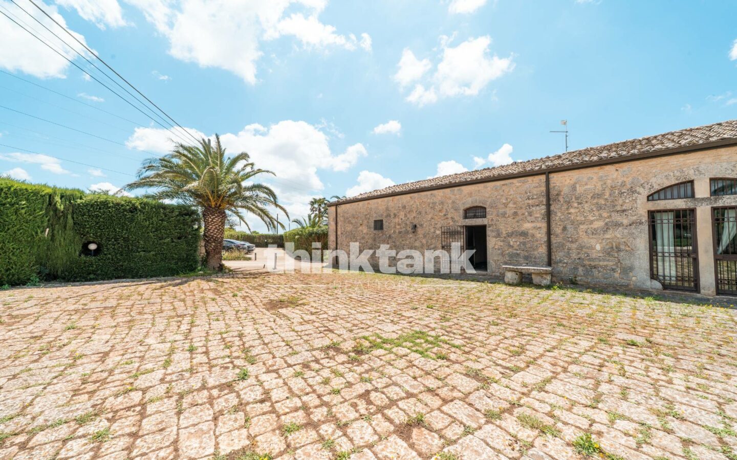 Renovated Accommodation Facility With Swimming Pool And Green Facilities