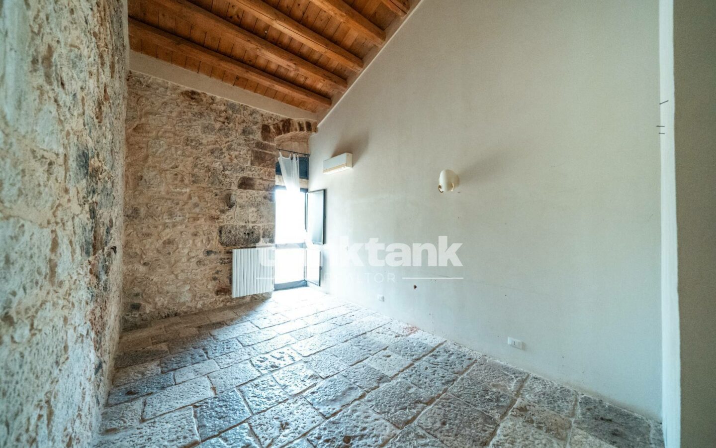 Renovated Accommodation Facility With Swimming Pool And Green Facilities
