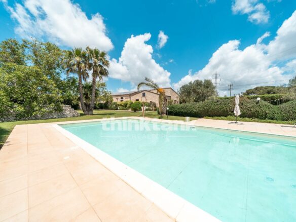 Renovated Accommodation Facility With Swimming Pool And Green Facilities