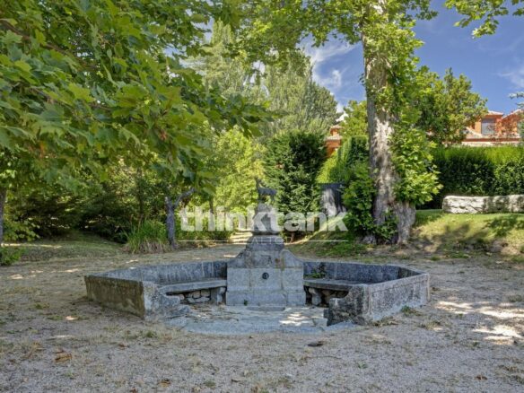 Detached Chalet In La Granja De San Ildefonso