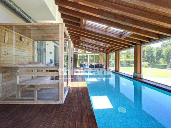 Detached Chalet In La Granja De San Ildefonso