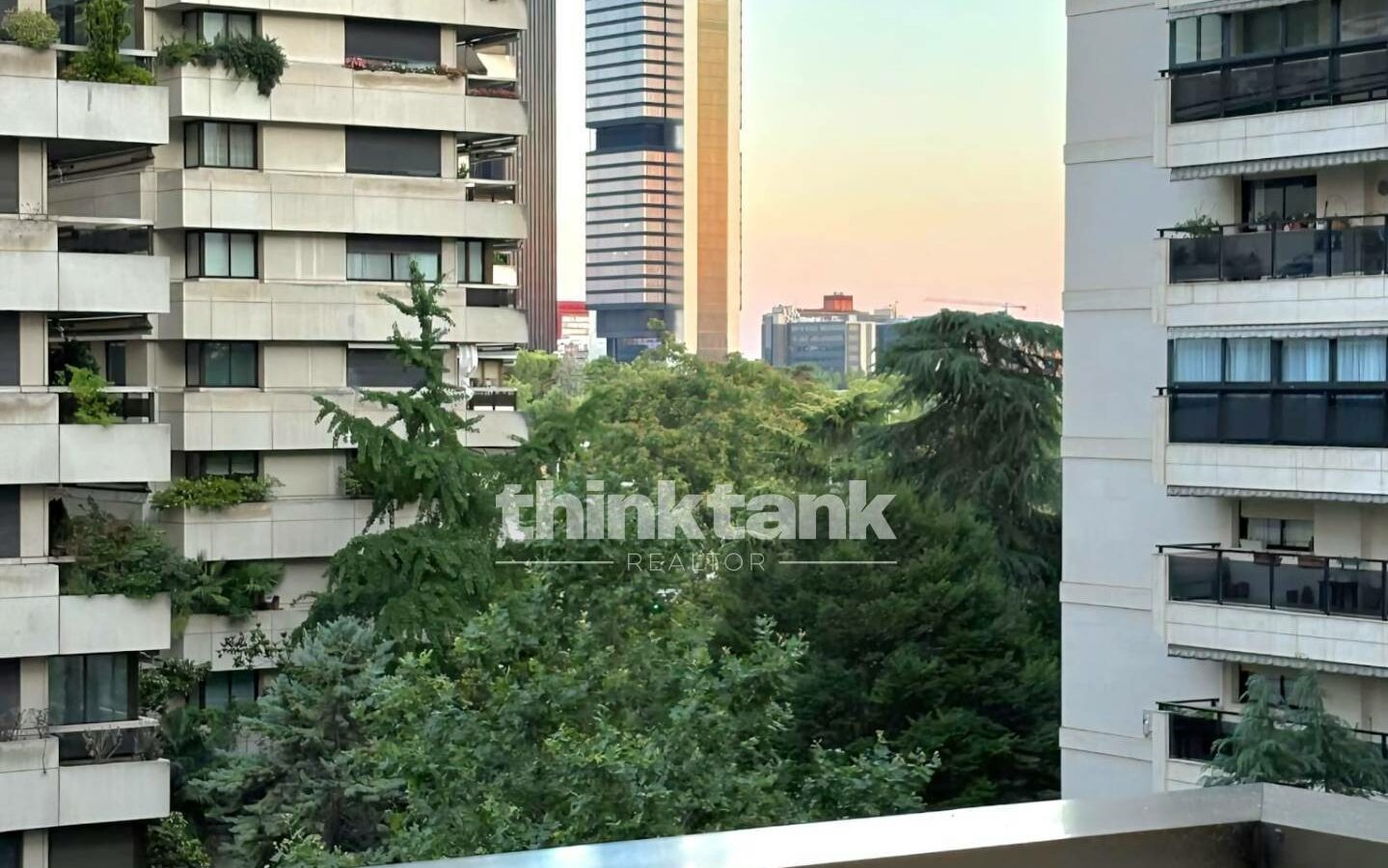 Luxury Flat In Madrid – Parque Norte And Paseo De La Castellana