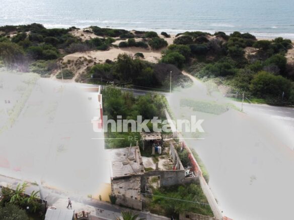 Seafront Farmhouse In Santa Maria Del Focallo, Ispica – 850 Sq M Land And Plans For A 225 Sq M Villa