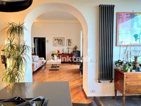 Luxury Apartment In Castel Gandolfo With Lake View, 130 Sq M Terrace, And Private Garden